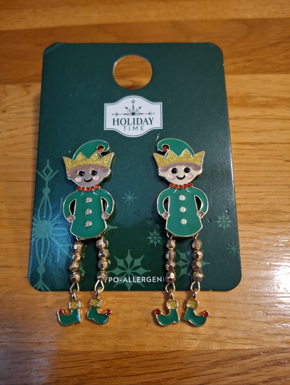 Holiday Time Elf Earrings NWT